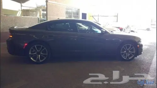 تشارجر 2015 للبيع لون فيراني  (image 5)