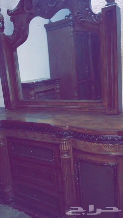 غرفه نوم كامله للبيع . (image 2)
