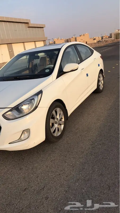 بيع سياره اكسنت 