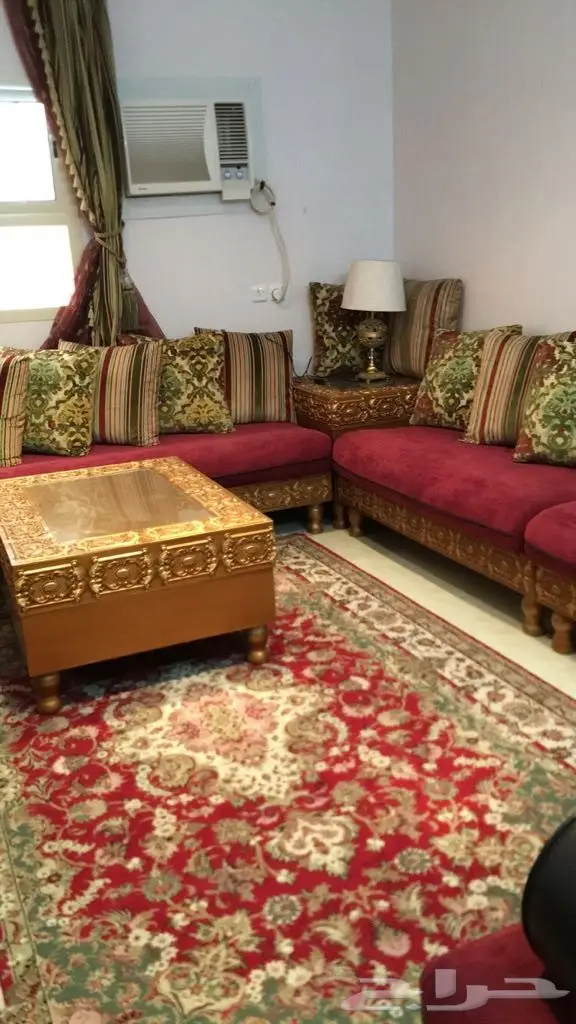 مجلس نساء استخدامه قليل للبيع