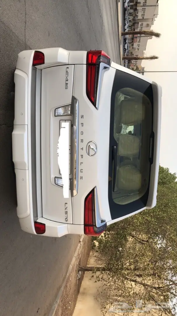 لكزس LX 2016  سعودي  نظيف (image 6)