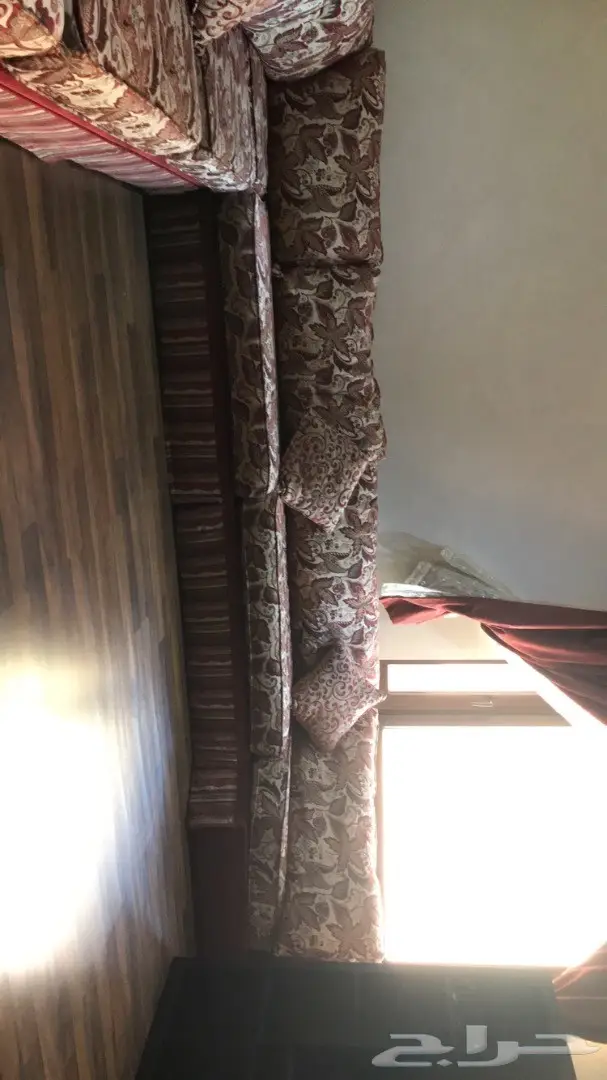 طقم كنب و مكتبة تلفزيون  (image 1)