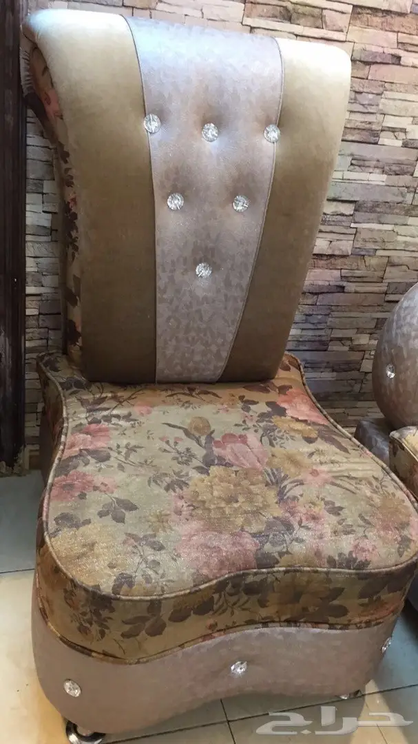 كنب قطع فخم يتسع لـ 12 شخص - بيع فوري! (image 2)