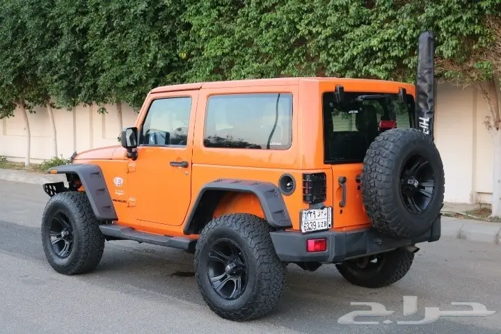 رانجلر صحاري 2012 قير عادي - مجهز بالكامل (image 2)