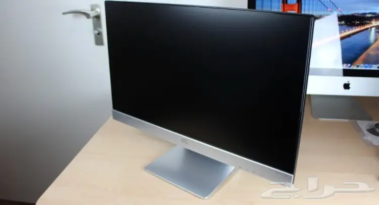 شاشه 24 بوصه 60 هيرتز HB