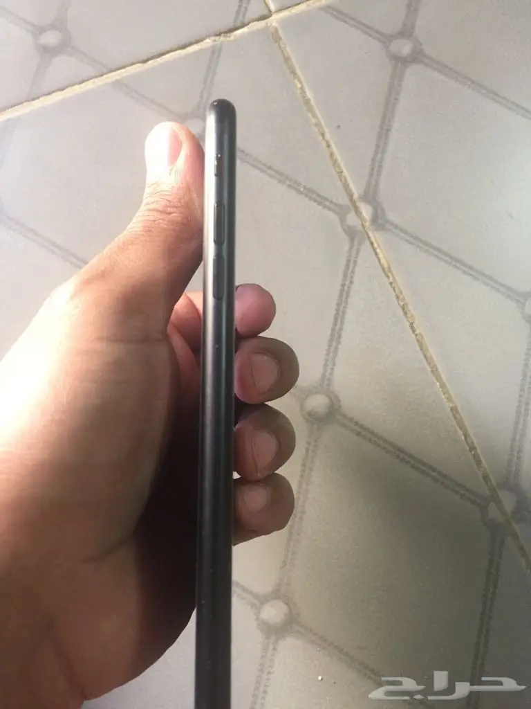 iPhone 7 Plus 128GB - أسود ومطابق للجديد! (image 4)