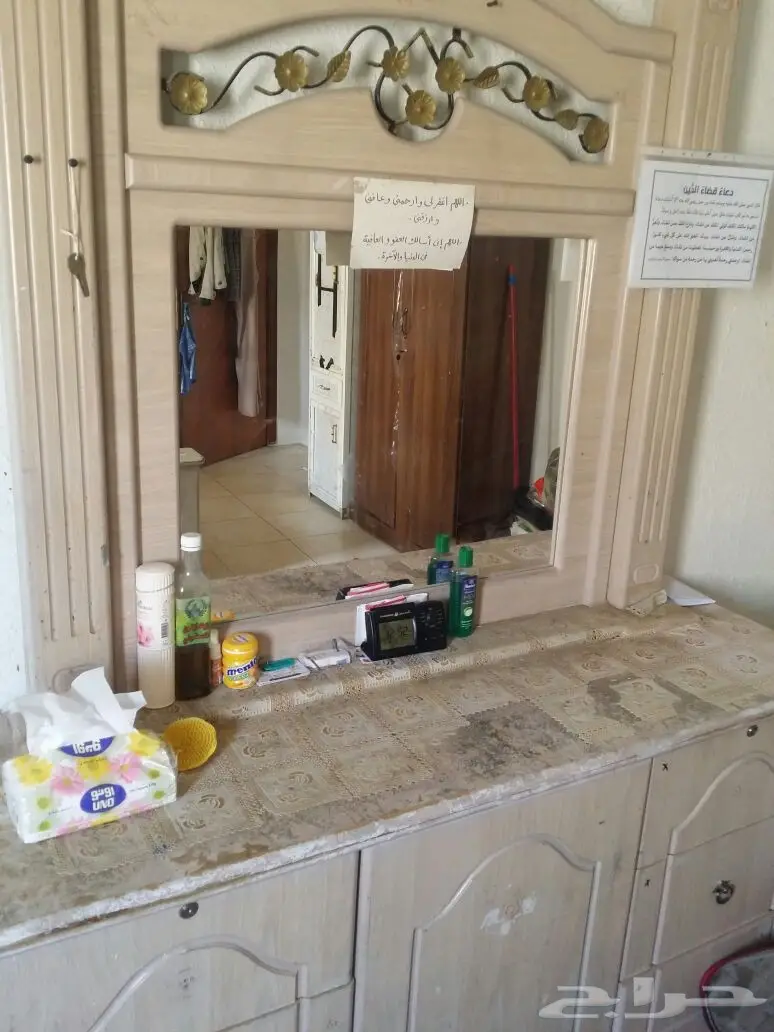 أغراض متفرقة للبيع (image 1)