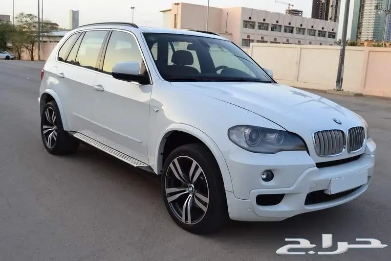 BMW X5 2010 Panoramic - فرصة لا تُفوّت! (image 4)