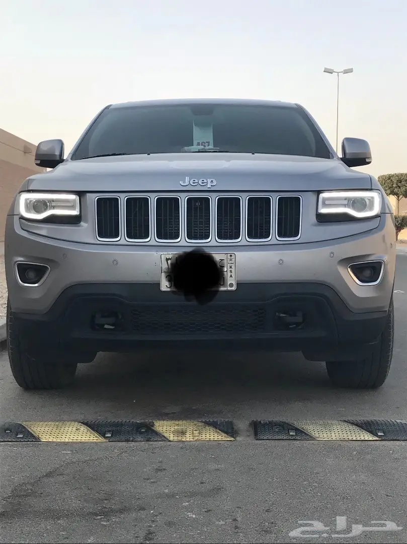 جيب قراند شيروكي 2015