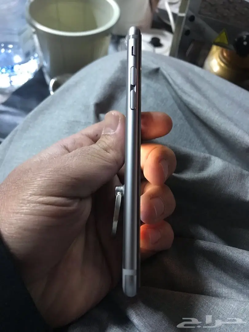 ايفون 6 سلفر 32 قيقا - كالجديد! (image 3)