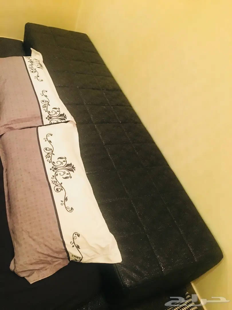 للبيع سرير فخم من محل ارجينتو نظيف جدا (image 3)