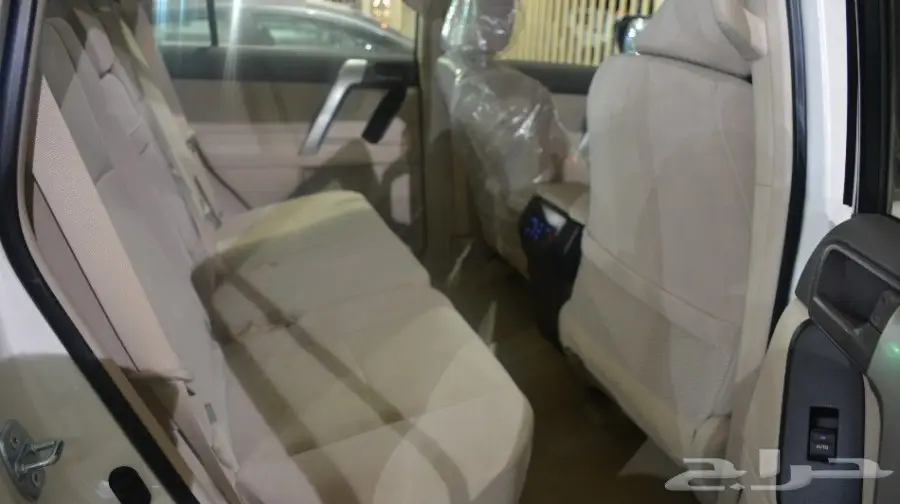 عرض على باجيرو 3.8 موديل2016 فل بسعر 99000 (image 14)