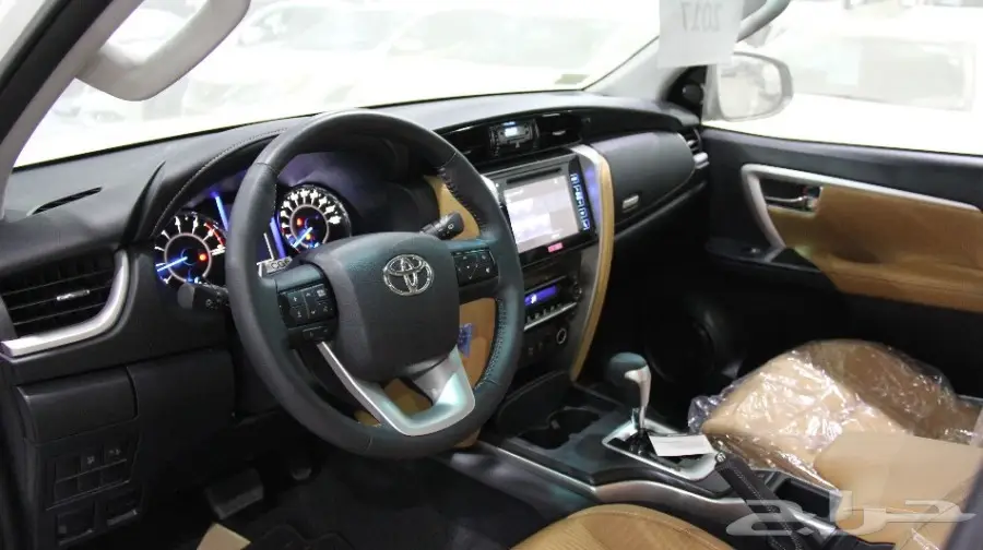  تويوتا فورتشنر 2017 (image 14)