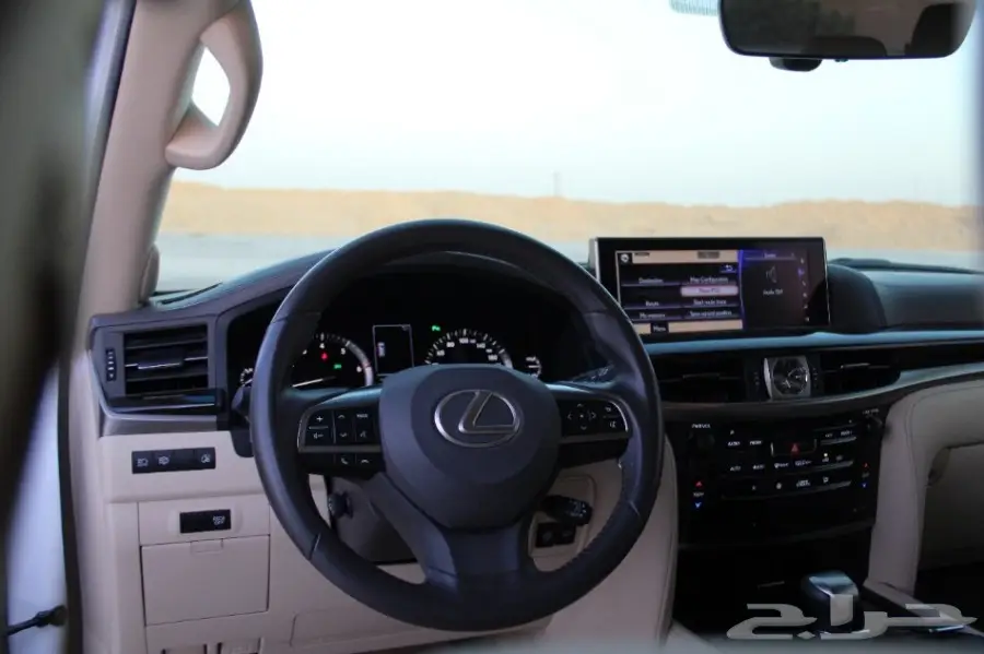 للبيع جيب لكزس نظيف (image 20)