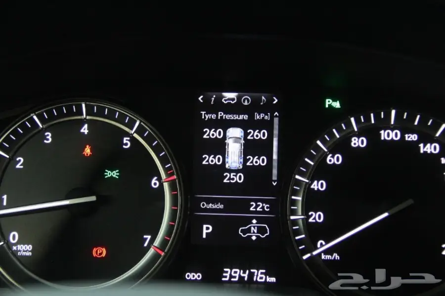 للبيع جيب لكزس نظيف (image 21)