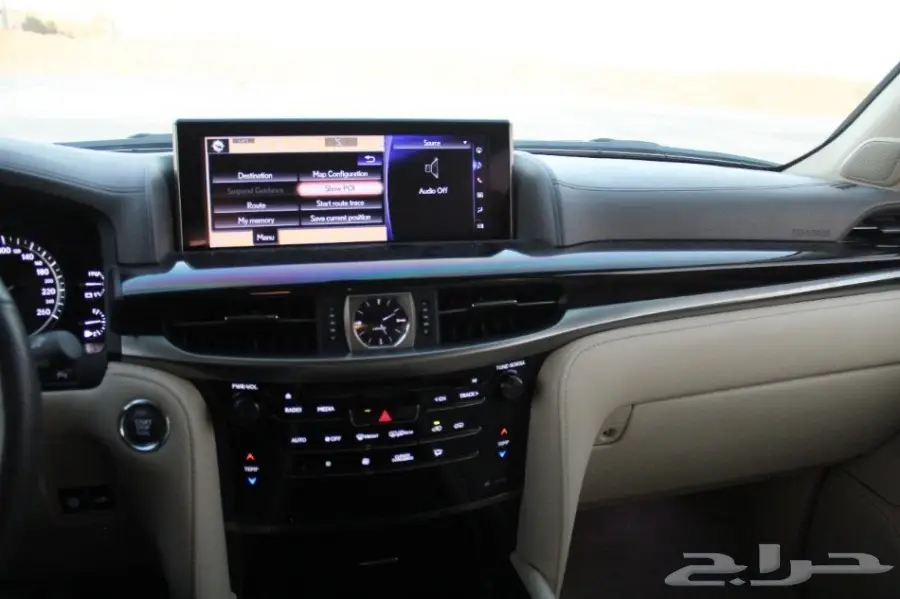 للبيع جيب لكزس نظيف (image 22)