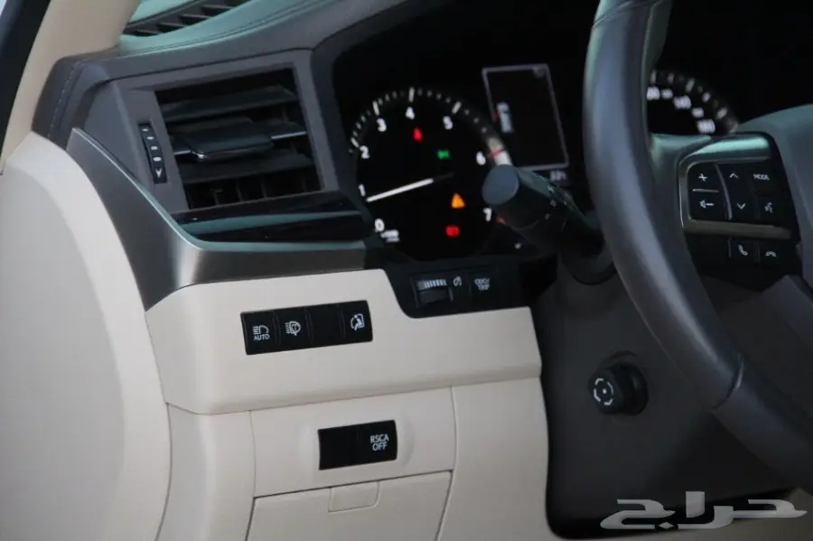 للبيع جيب لكزس نظيف (image 33)