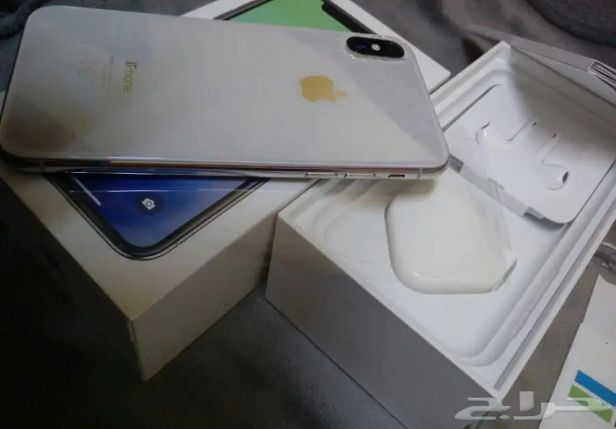ايفون X 64 جيجا - أبيض سيلفر - فرصة! (image 3)