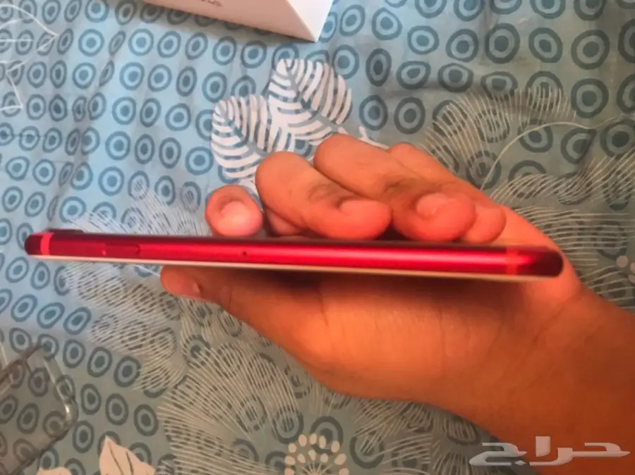 iPhone 7 أحمر 256GB - كالجديد! (image 6)