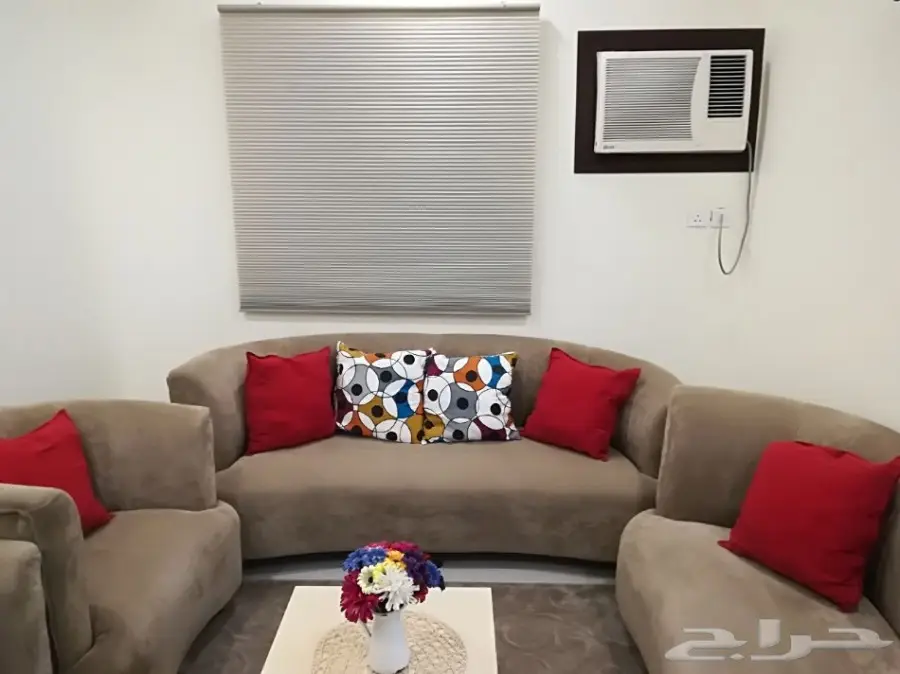 كنب محمود سعيد مستعمل نظيف جدا