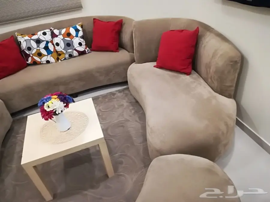 كنب محمود سعيد مستعمل نظيف جدا (image 1)