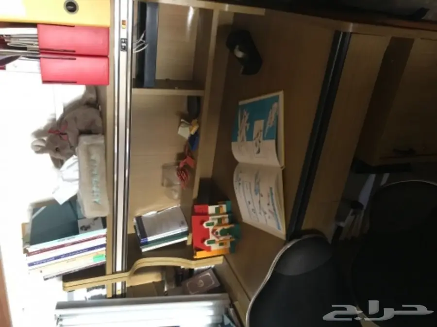 مكتب للطلاب