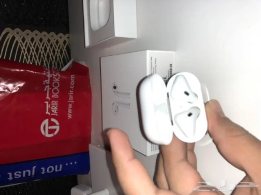 سماعات ابل بلوتوث AirPods