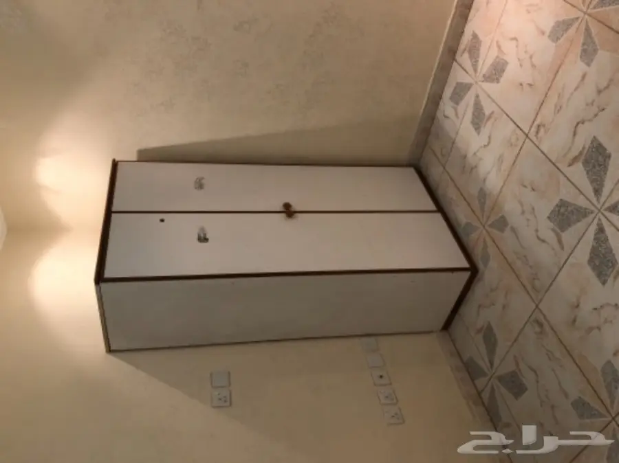 اثاث للبيع (image 1)