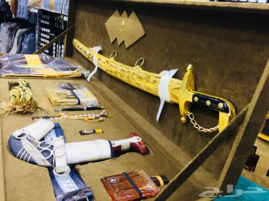 طقم هدية فاخر ويجمل بكل تفاصيله شاهد الصور  (image 9)