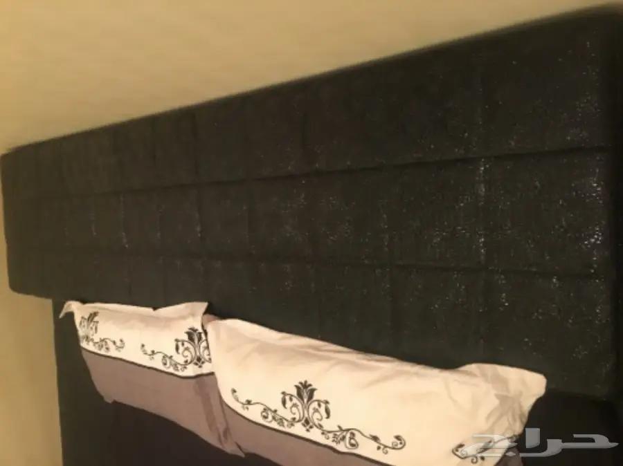 للبيع سرير فخم من محل ارجينتو نظيف جدا (image 4)