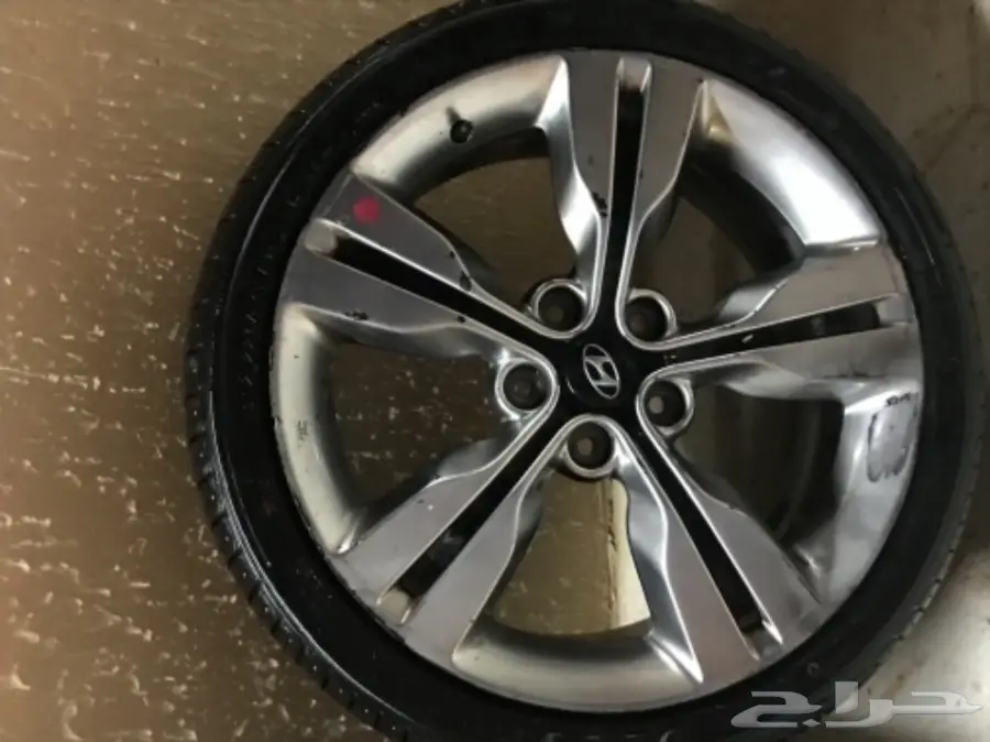 طقم جنوط فوليستر مع الكفرات للبيع (image 4)