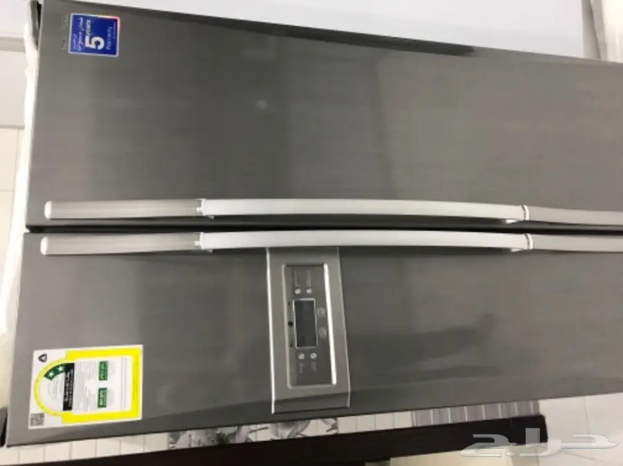 ثلاجتين للبيع