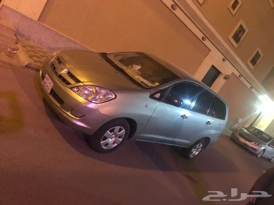 اينوفا عائليه 2008 (image 3)