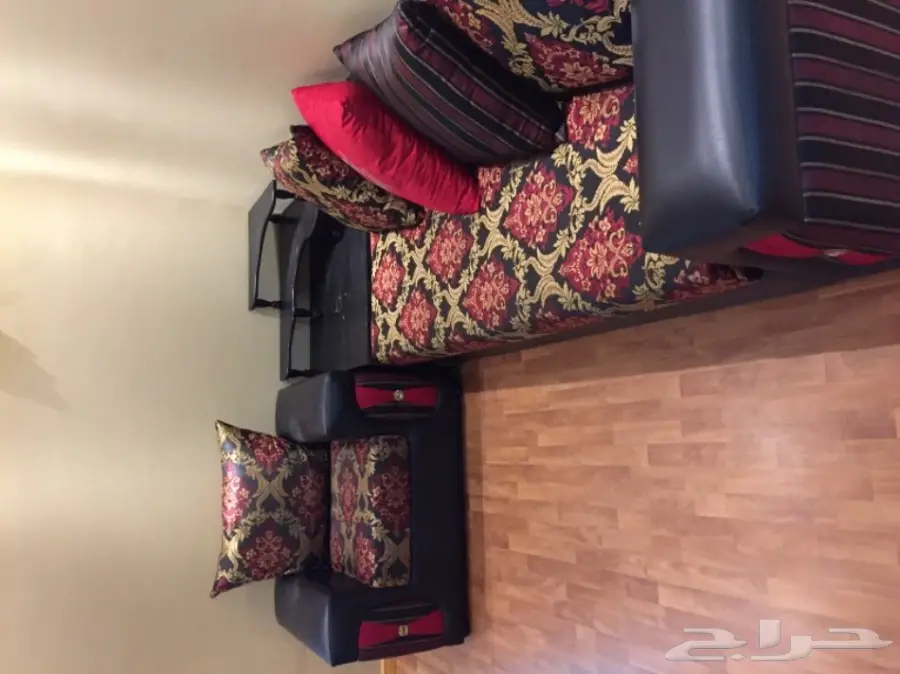 كنب للبيع مستعجل  (image 1)