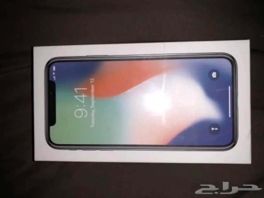 ايفون X فضي 256GB - عرض مميز! (image 1)