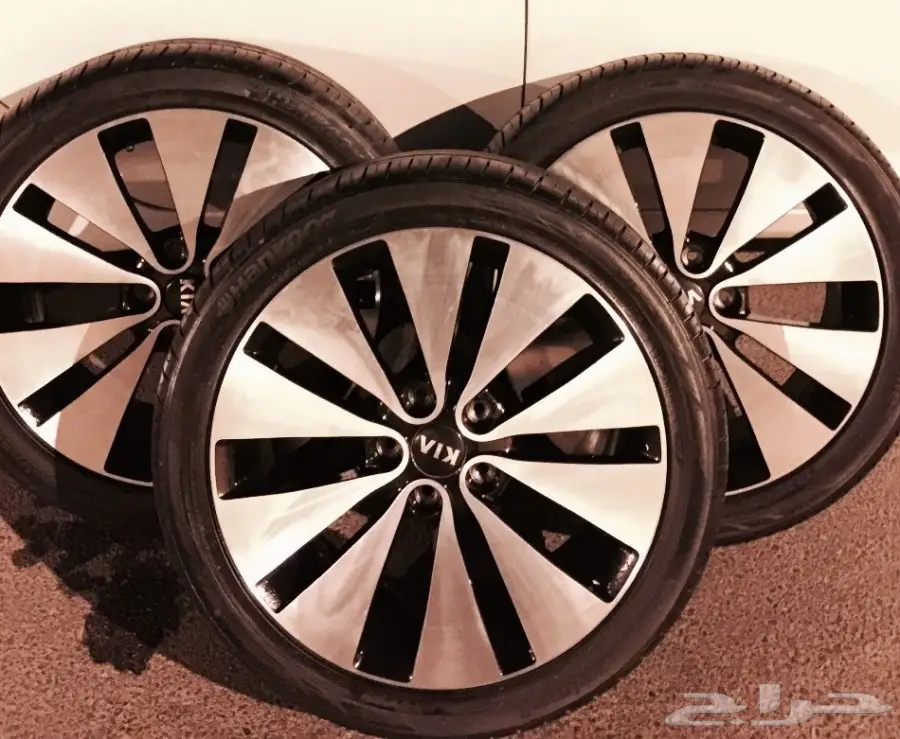 جنوط اوبتيما 2013 الشكل الفل مع نظيفه الجنوط 