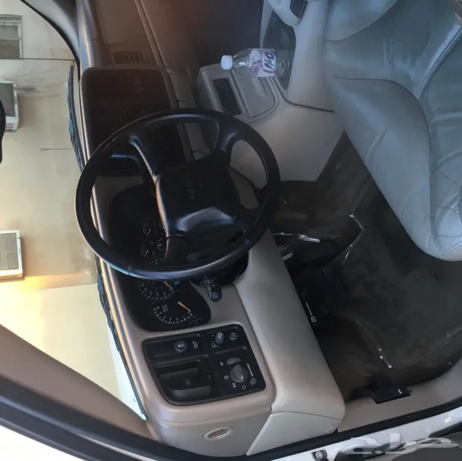 للبيع جمس يوكن شاص طويل موديل 2002 (image 11)