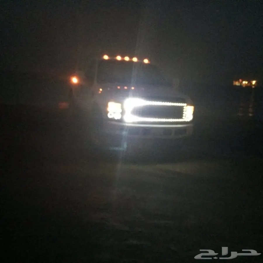 FORD F250 SUPER DUTY V8 - 6 Speed    (image 6)