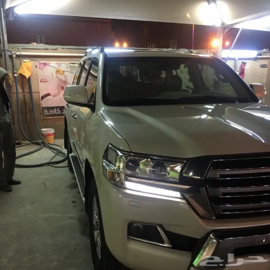 جيب لاندكروزر GXR 2016 8v (image 7)