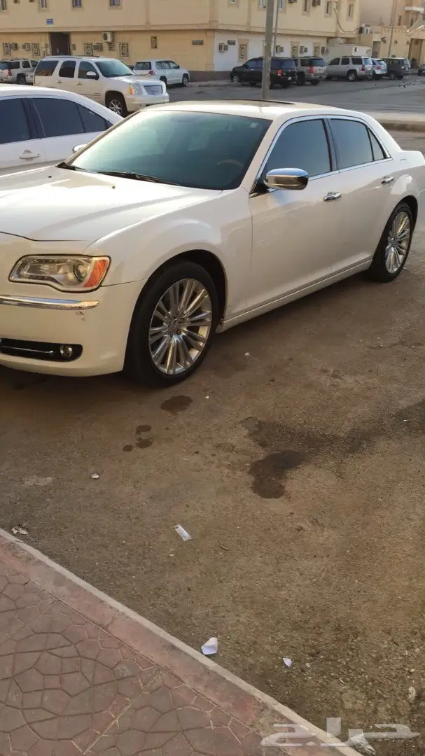 كرايزلر للبيع  (image 1)