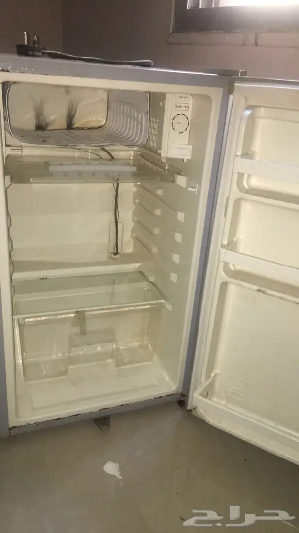 ثلاجه للبيع بالدمام  (image 1)