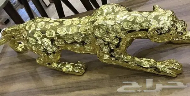 تمثال نمر فخم - مقاسات متنوعة وألوان ذهبي وفضي (image 1)