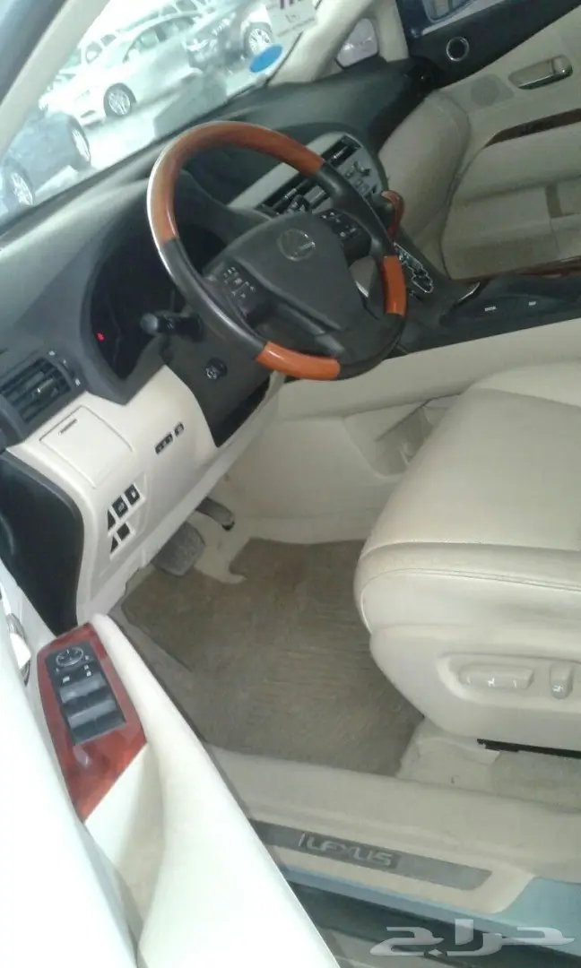 2012 لكزس RX350 (image 9)