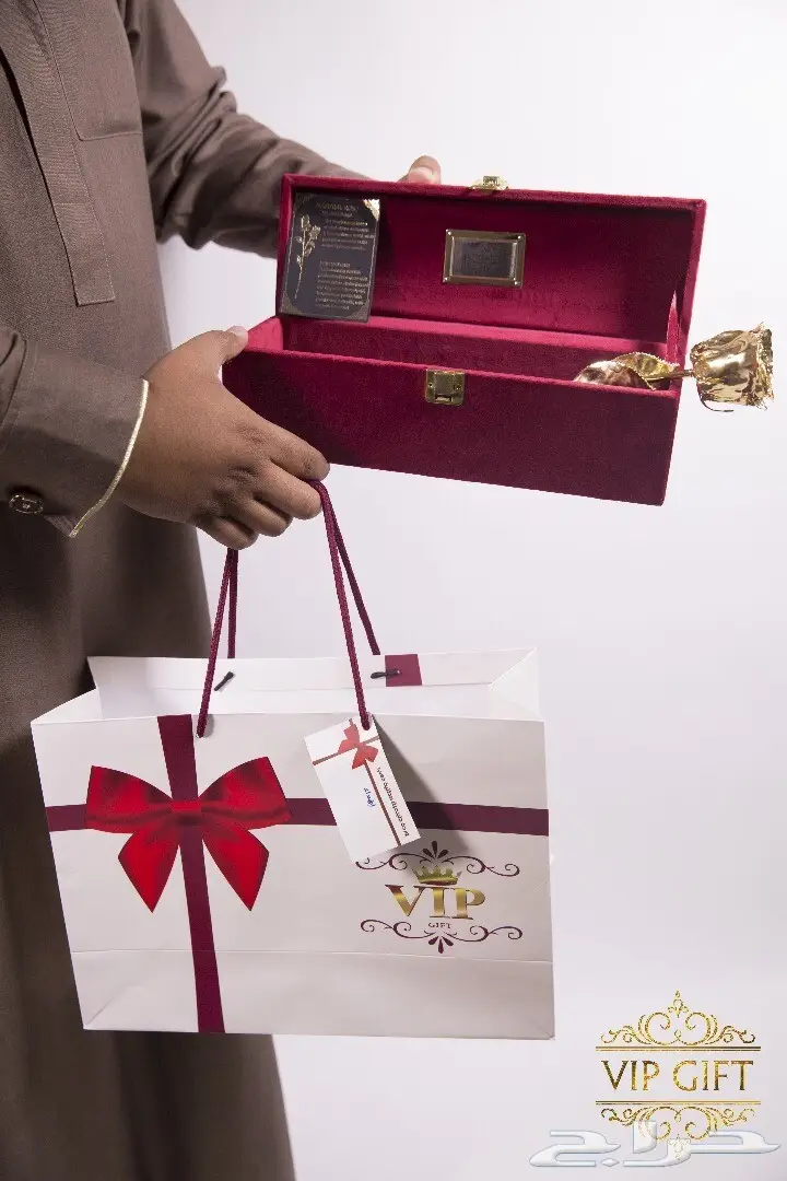 هدية VIP: طقم أنيق لكبار الشخصيات (image 28)