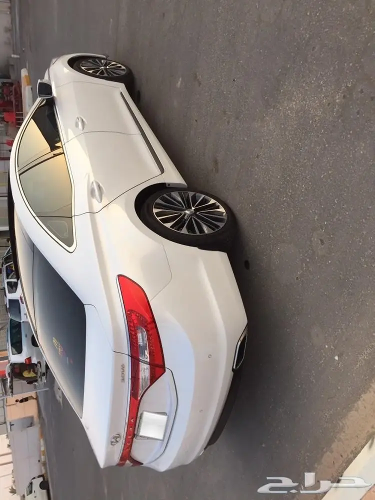 للبيع ازيرا 16 سلندر6 نص فل