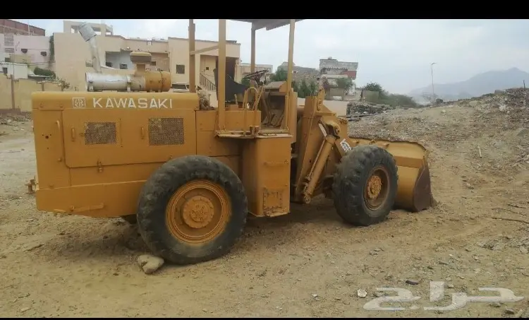 للبيع شيول مقاس 65موديل85 اوساكي