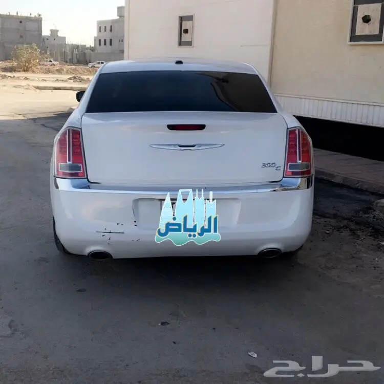 كرايزلر للبيع 