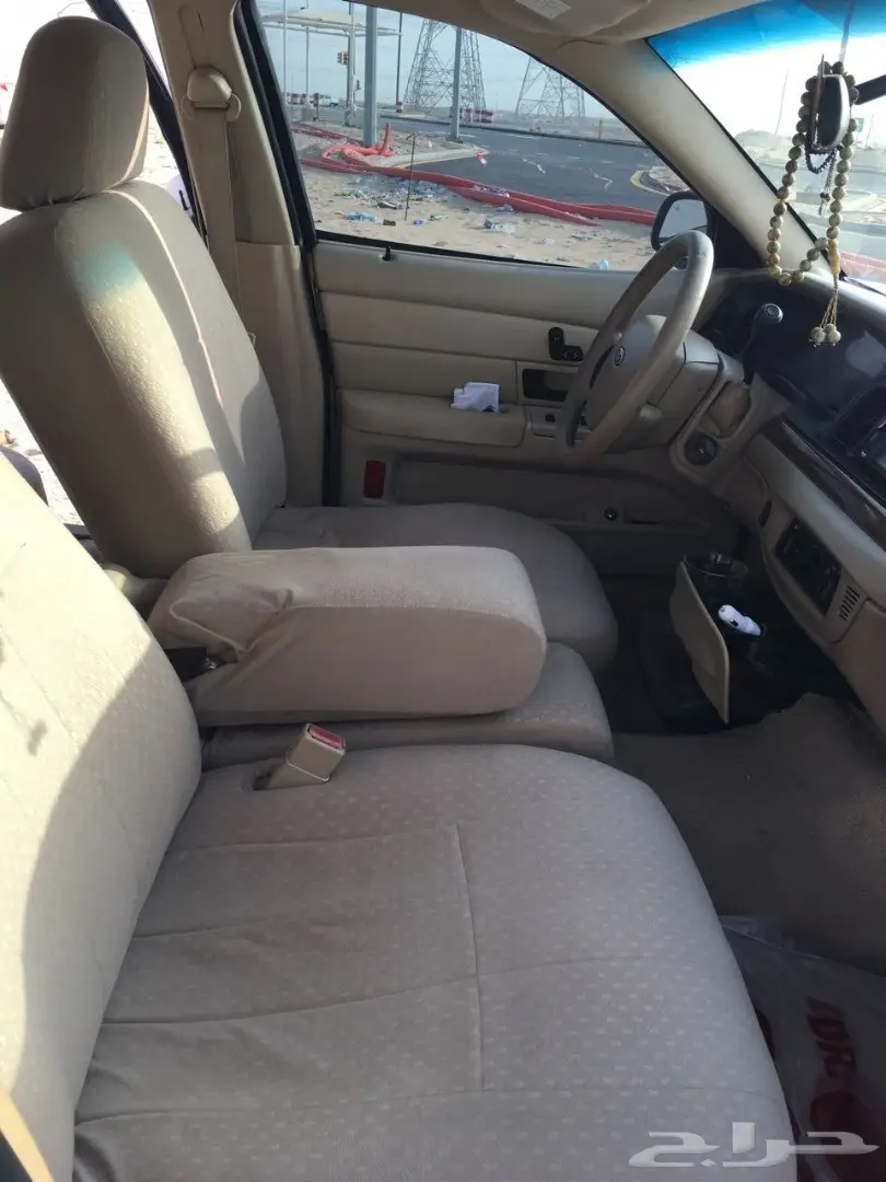 كراون فكتوريا 2006 للبيع قطع غيار او استخدام (image 2)