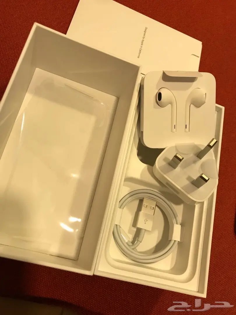 iPhone X 64GB - أبيض - ضمان سنتين (image 1)