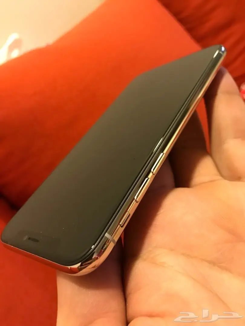 iPhone X 64GB - أبيض - ضمان سنتين (image 2)